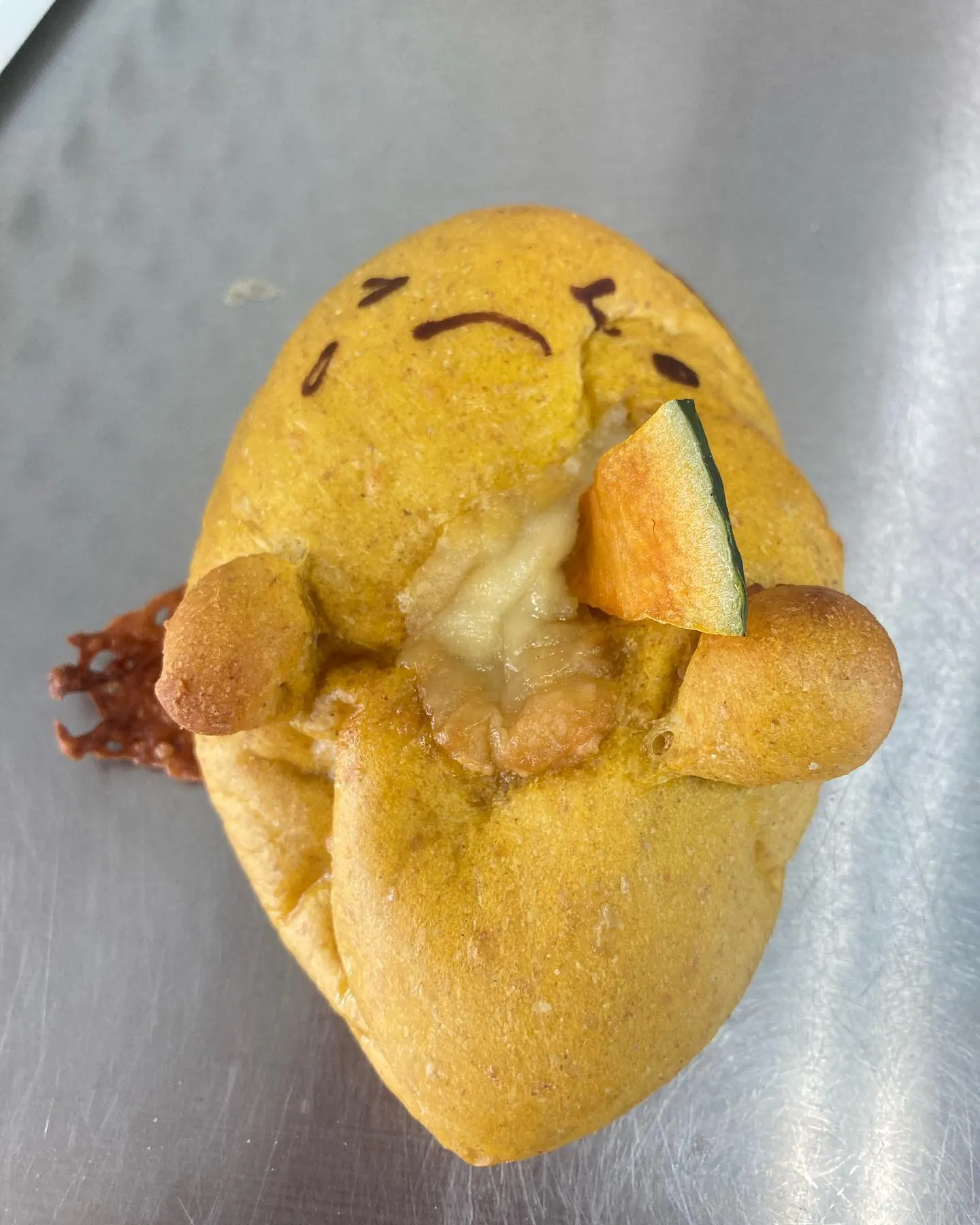 明日はハロウィンパンたくさん焼くよー！