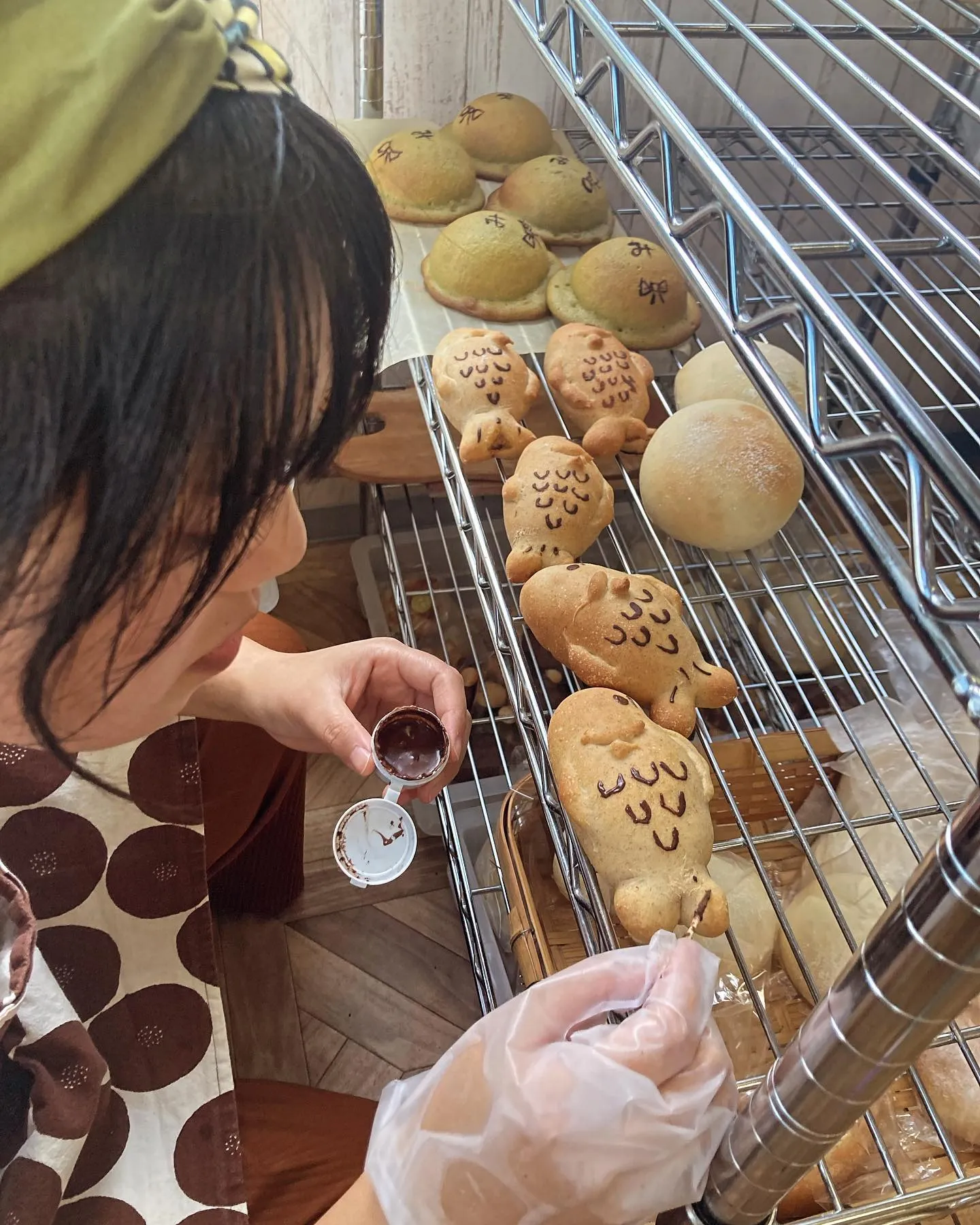次々と焼けております。