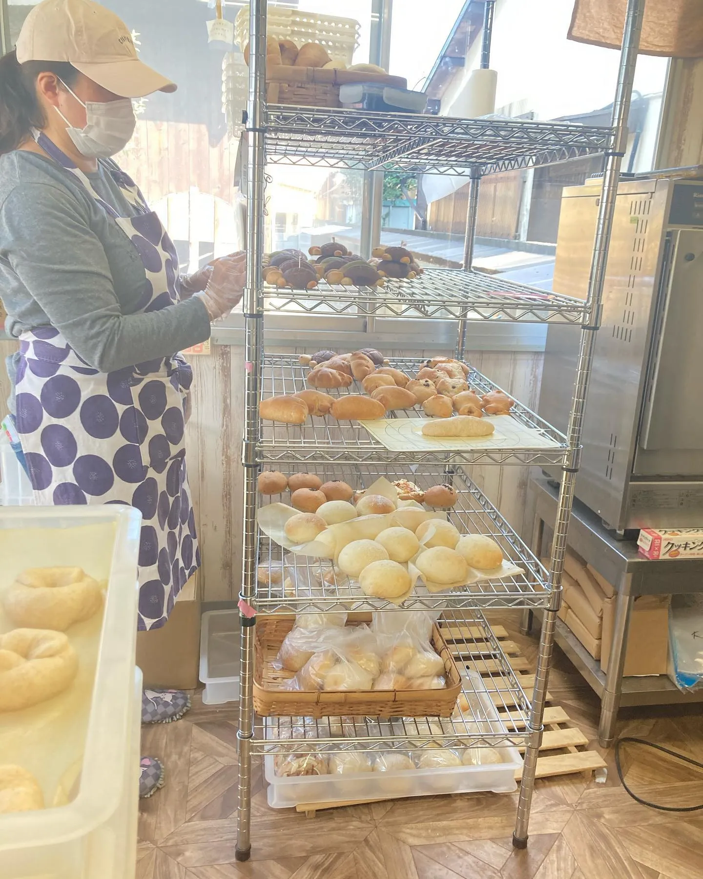次々と焼けております。